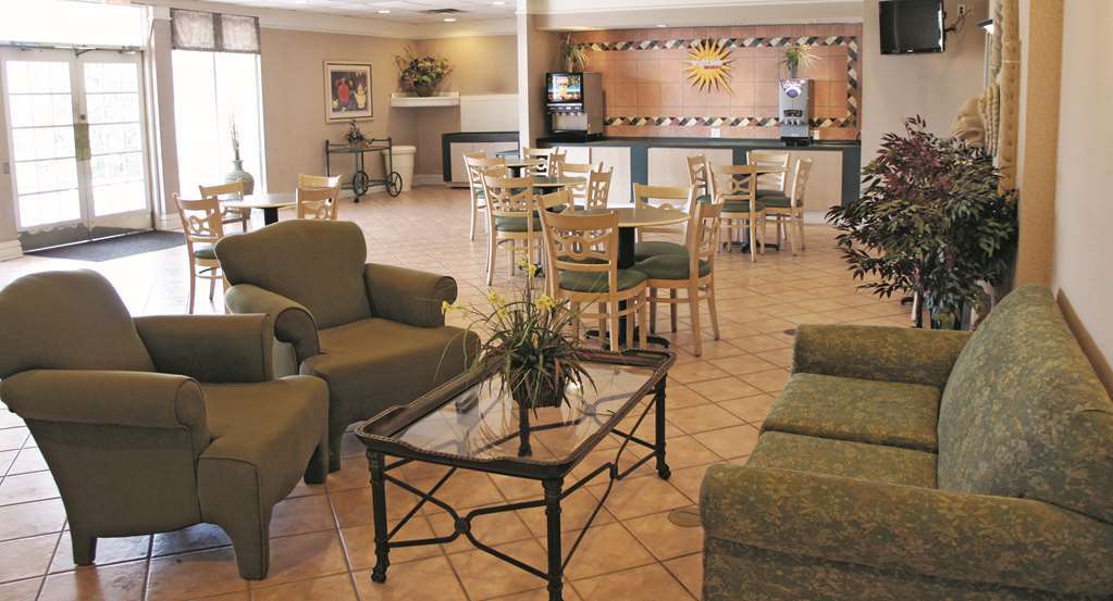 Rodeway Inn Гантсвілл Інтер'єр фото